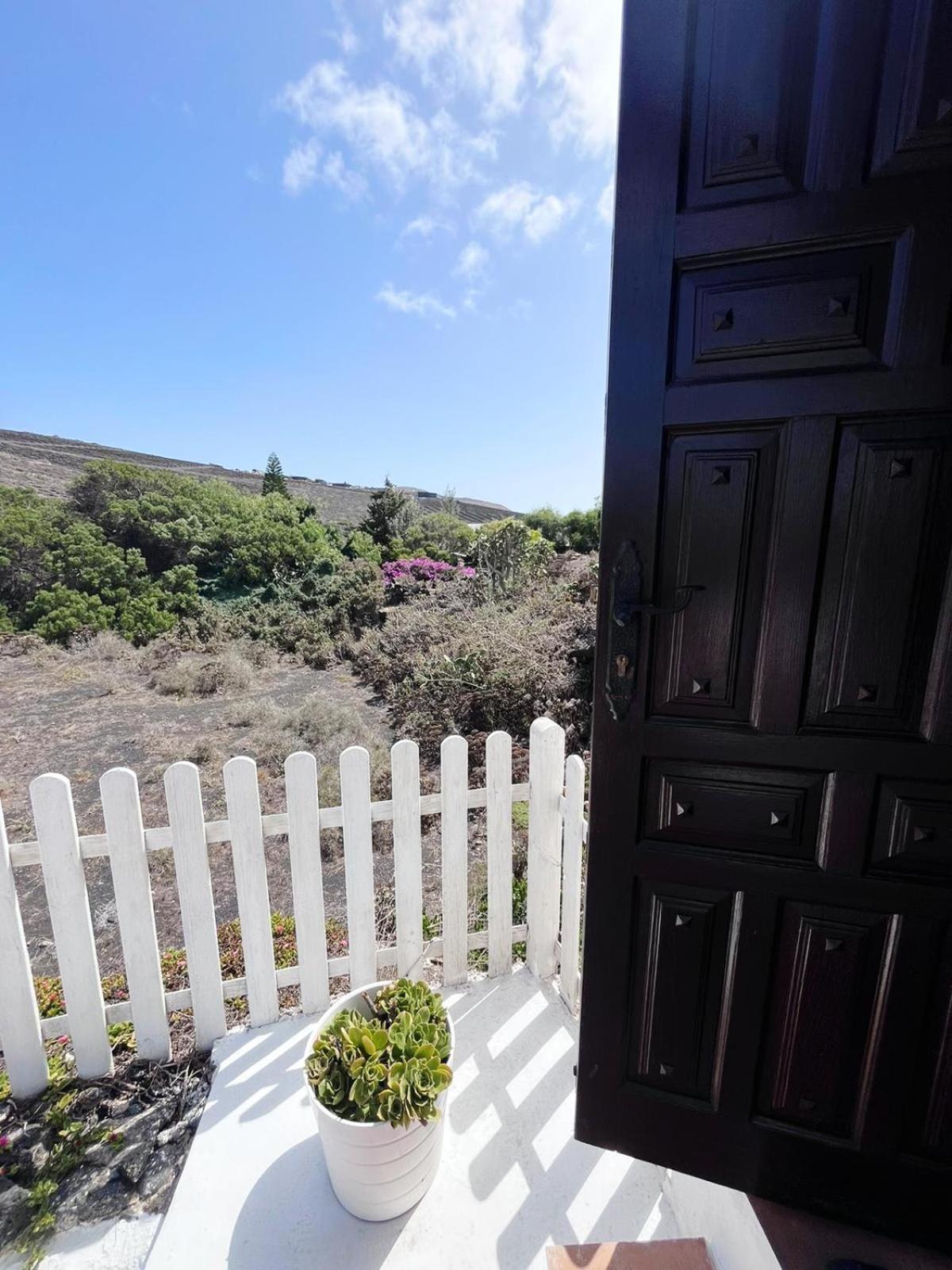 הוילה Tías Campo Y Lava מראה חיצוני תמונה